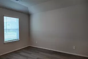 16241 Parish Pointe Ct, Conroe, TX 77302 - Photo 5