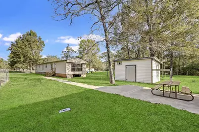 858 Big Hawg Dr, Trinity, TX 75862 - Photo 41