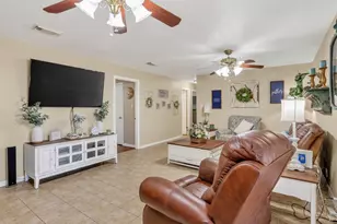 1348 Gifford Rd, Angleton, TX 77515 - Photo 17