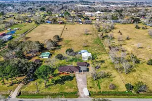 1348 Gifford Rd, Angleton, TX 77515 - Photo 33