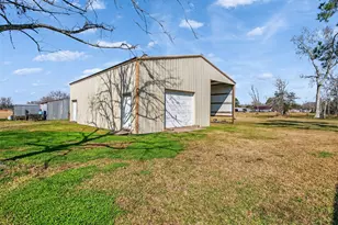 1348 Gifford Rd, Angleton, TX 77515 - Photo 27