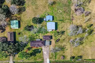 1348 Gifford Rd, Angleton, TX 77515 - Photo 5