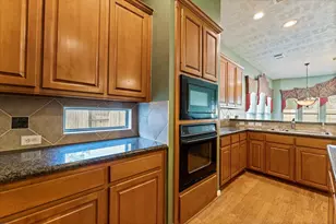 10318 Cadena Ct, Spring, TX 77379 - Photo 13