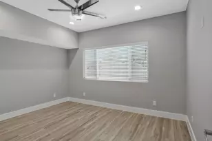 219 Pheasant St, Houston, TX 77018 - Photo 31