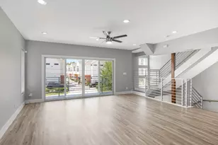 219 Pheasant St, Houston, TX 77018 - Photo 13