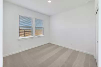 12019 Old Fashion Circle, Mont Belvieu, TX 77535 - Photo 29