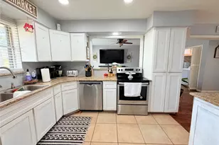 14790 Cypress Dr, Conroe, TX 77302 - Photo 11