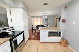 14790 Cypress Dr, Conroe, TX 77302 - Photo 13