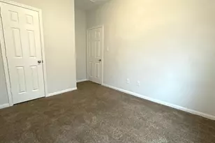 8215 Gallahad St, Houston, TX 77078 - Photo 5