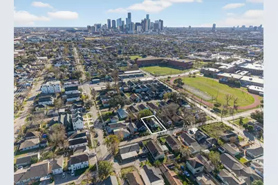 1218 Genova Street, Houston, TX 77009 - Photo 1