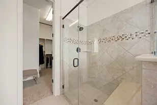 27 Tioga Pl, The Woodlands, TX 77375 - Photo 17