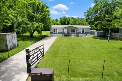 3114 E Jones Road Road #B, Baytown, TX 77521 - Photo 3