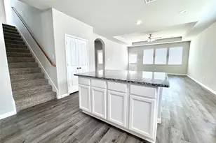 303 Black Bear Dr, Huntsville, TX 77320 - Photo 11