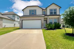 303 Black Bear Dr, Huntsville, TX 77320 - Photo 3