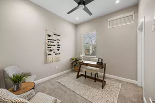 317 E 35th St, Houston, TX 77018 - Photo 17