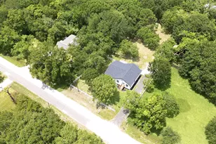 8414 Schiro Rd, Hitchcock, TX 77563 - Photo 33