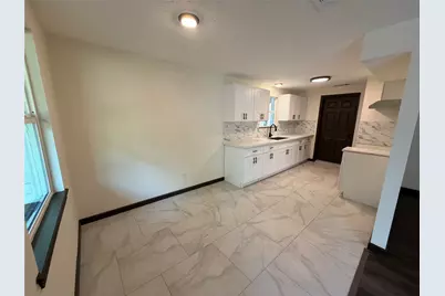 3915 Heatherbrook Drive, Houston, TX 77045 - Photo 7