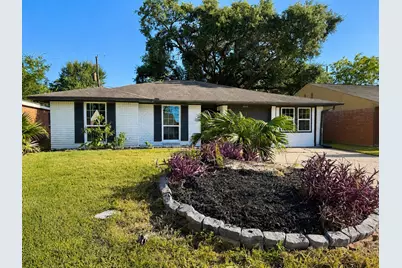 3915 Heatherbrook Drive, Houston, TX 77045 - Photo 1