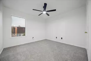4110 Laurel Woods Circle, Missouri City, TX 77459 - Photo 17