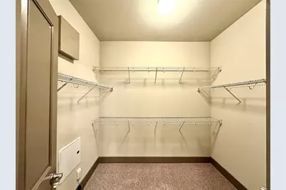 2033 S Gessner Road #2105, Houston, TX 77063 - Photo 11