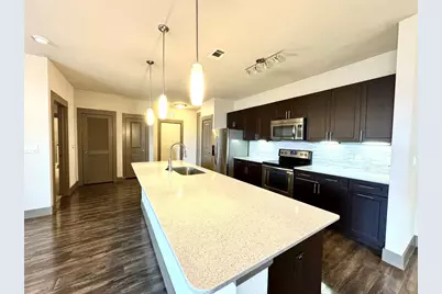 2033 S Gessner Road #2105, Houston, TX 77063 - Photo 5