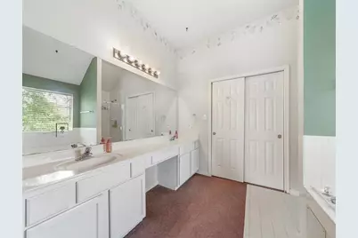 25719 Bearborough Drive, Spring, TX 77386 - Photo 23