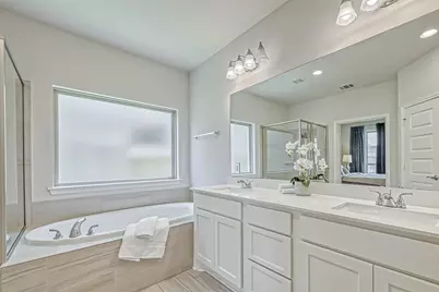 2337 Mayfield Trail Court, League City, TX 77573 - Photo 15