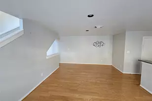 1271 W 17th St, Houston, TX 77008 - Photo 13