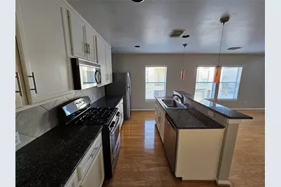 1271 W 17th Street, Houston, TX 77008 - Photo 11