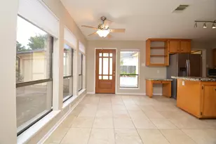 12310 Burgoyne Dr, Houston, TX 77077 - Photo 17