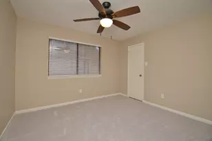 12310 Burgoyne Dr, Houston, TX 77077 - Photo 33
