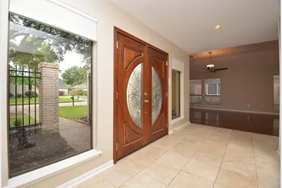 12310 Burgoyne Drive, Houston, TX 77077 - Photo 9