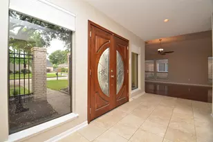 12310 Burgoyne Dr, Houston, TX 77077 - Photo 9