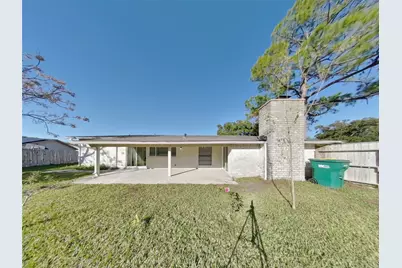 5655 Hardwood Forest Drive, Houston, TX 77088 - Photo 15