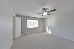 5655 Hardwood Forest Dr, Houston, TX 77088 - Photo 7