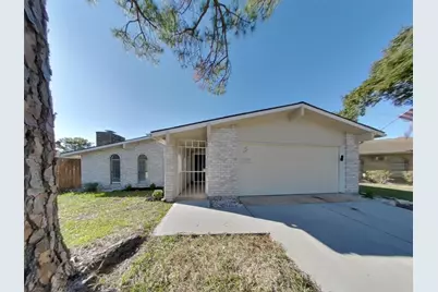 5655 Hardwood Forest Drive, Houston, TX 77088 - Photo 1