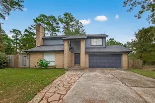 92 S Waxberry Rd, The Woodlands, TX 77381 - Photo 5