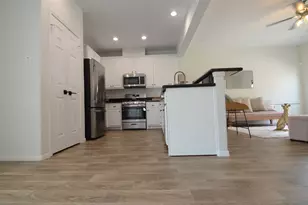 2201 Naomi St, Houston, TX 77054 - Photo 7