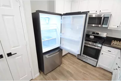 2201 Naomi Street #A, Houston, TX 77054 - Photo 9