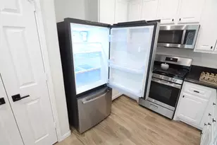 2201 Naomi St, Houston, TX 77054 - Photo 9