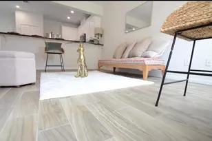 2201 Naomi St, Houston, TX 77054 - Photo 3