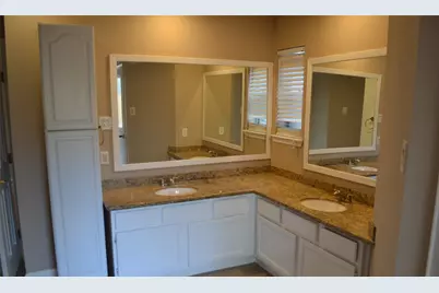 4203 Field Meadow Drive, Katy, TX 77449 - Photo 7