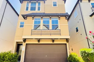 10009 Spring Shadows Park Cir, Houston, TX 77080 - Photo 1