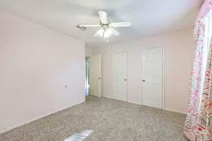 13203 Yaupon Holly Ln, Houston, TX 77044 - Photo 33