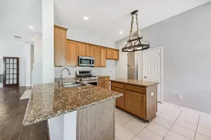 13203 Yaupon Holly Ln, Houston, TX 77044 - Photo 11