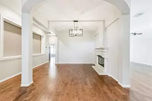13203 Yaupon Holly Ln, Houston, TX 77044 - Photo 19