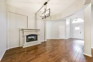 13203 Yaupon Holly Ln, Houston, TX 77044 - Photo 17