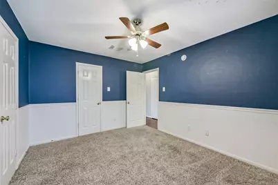 13203 Yaupon Holly Lane, Houston, TX 77044 - Photo 31