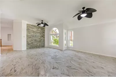 15831 Laurel Cove, Tomball, TX 77377 - Photo 5