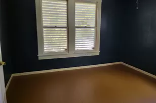 4401 Ave Q 1/2, Galveston, TX 77550 - Photo 7